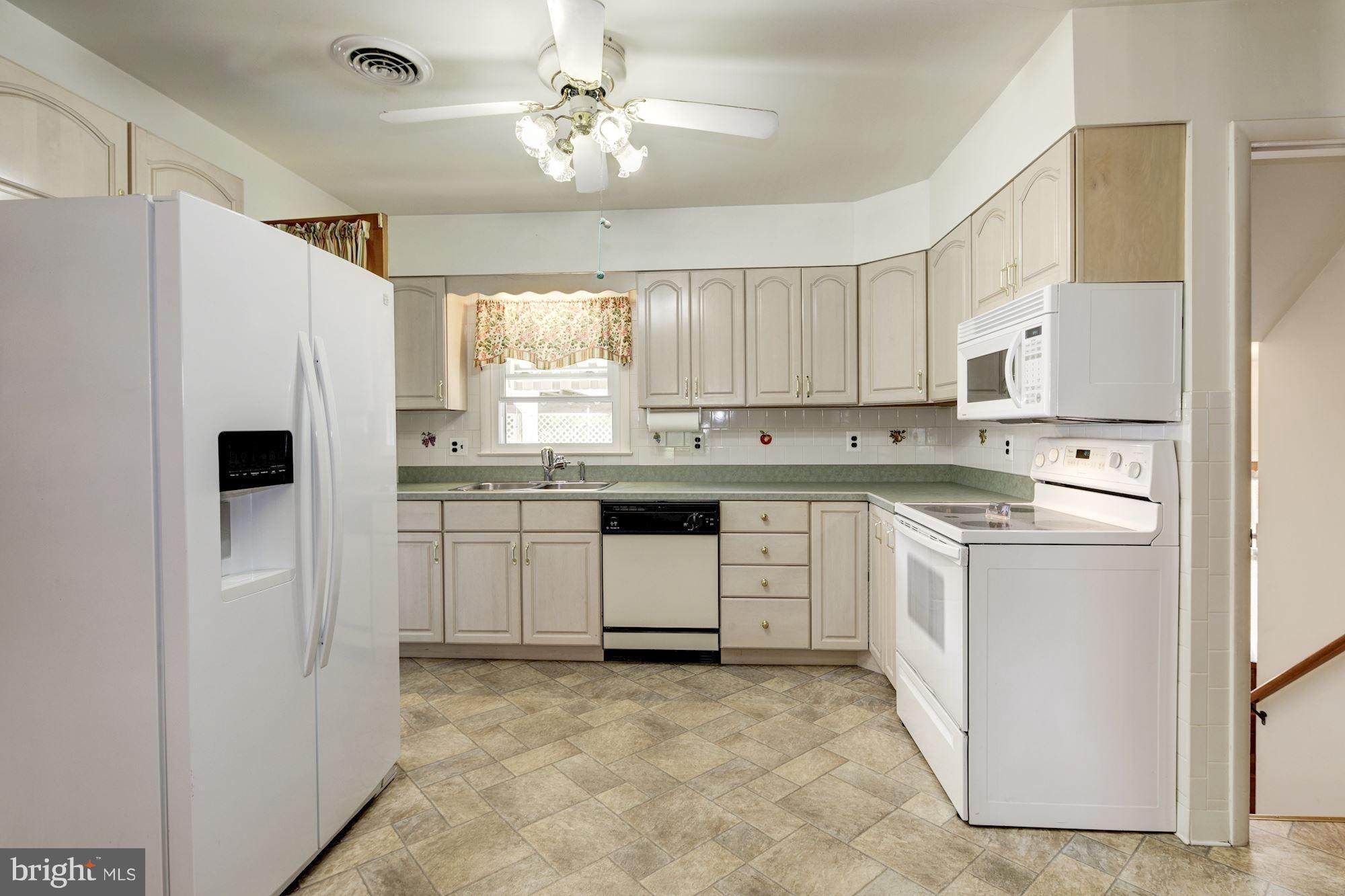 908 Monte Avenue Fallston, MD 21047 - Photo 12 of 24 Kitchen
