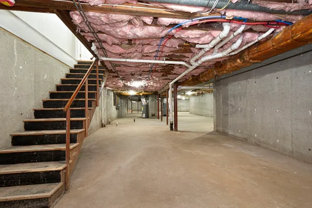 $765,000 | 32 Aylesbury Road, Worcester, MA 01609