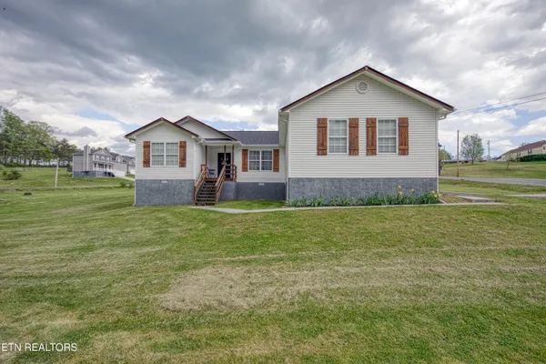 $369,000 | 1103 Earnhardt Lane, La Follette, TN 37766