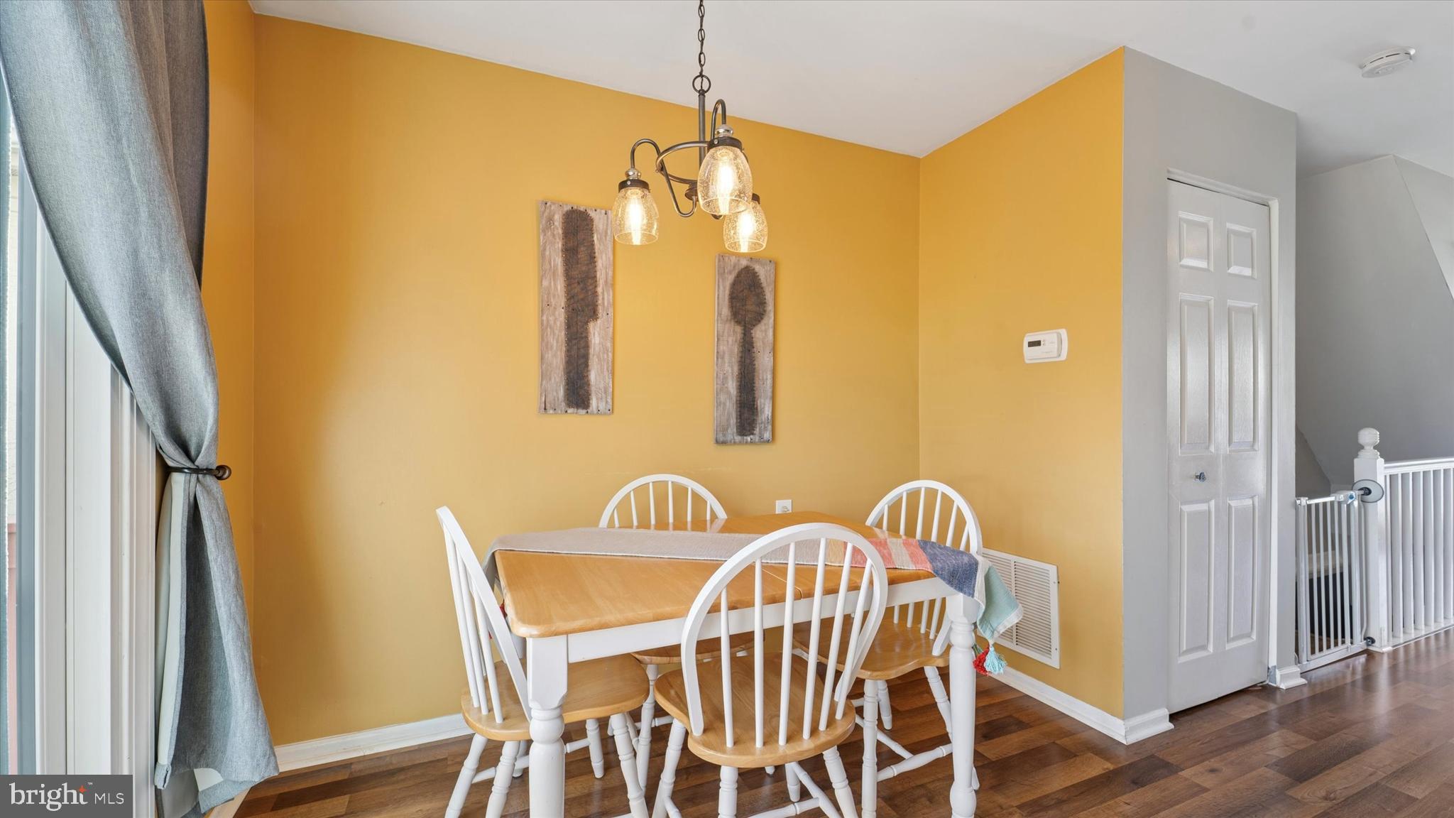 21 Ruth Road Brookhaven, PA 19015 - Photo 11 of 24 Dining area