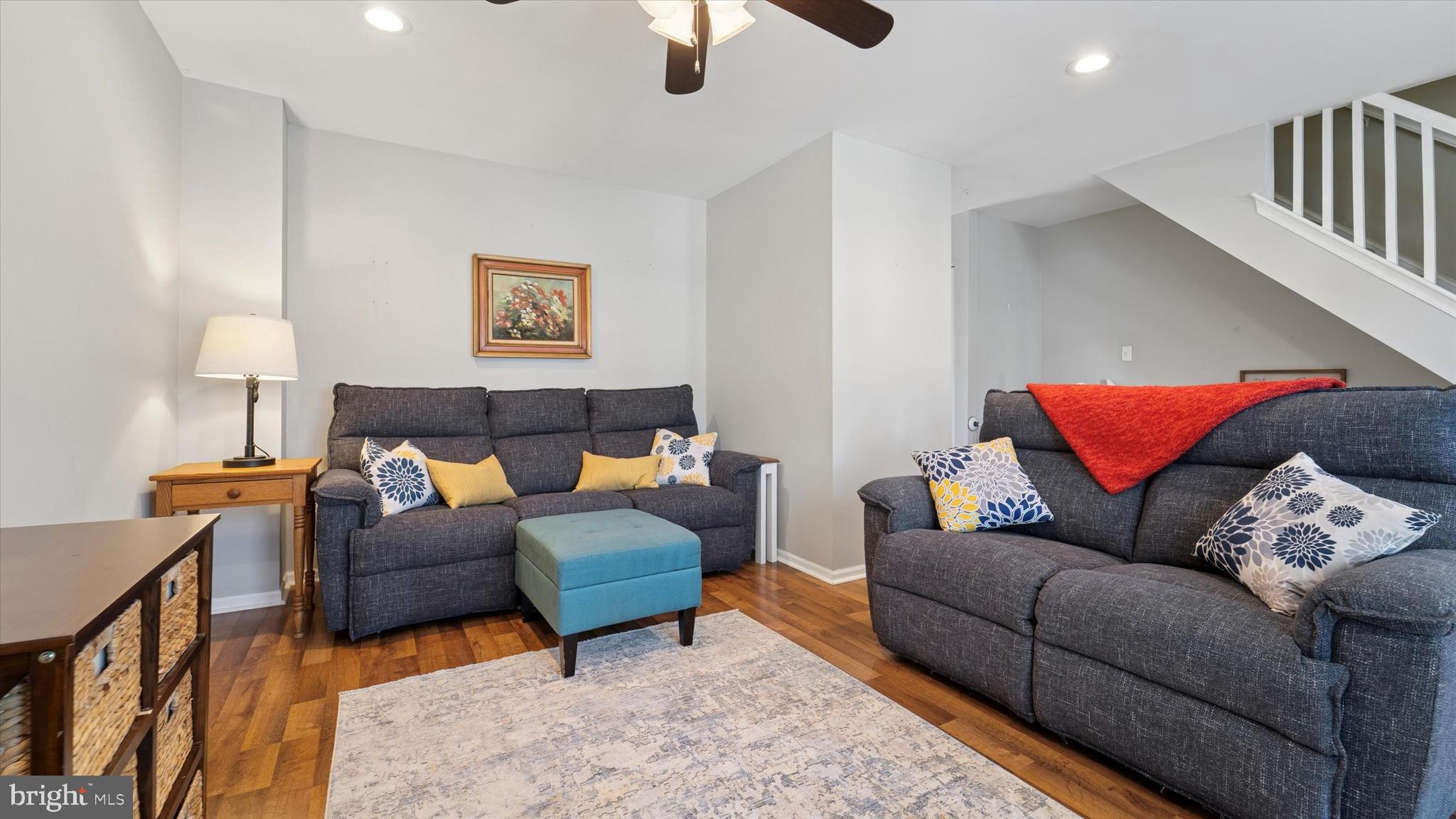 21 Ruth Road Brookhaven, PA 19015 - Photo 2 of 24 Living room