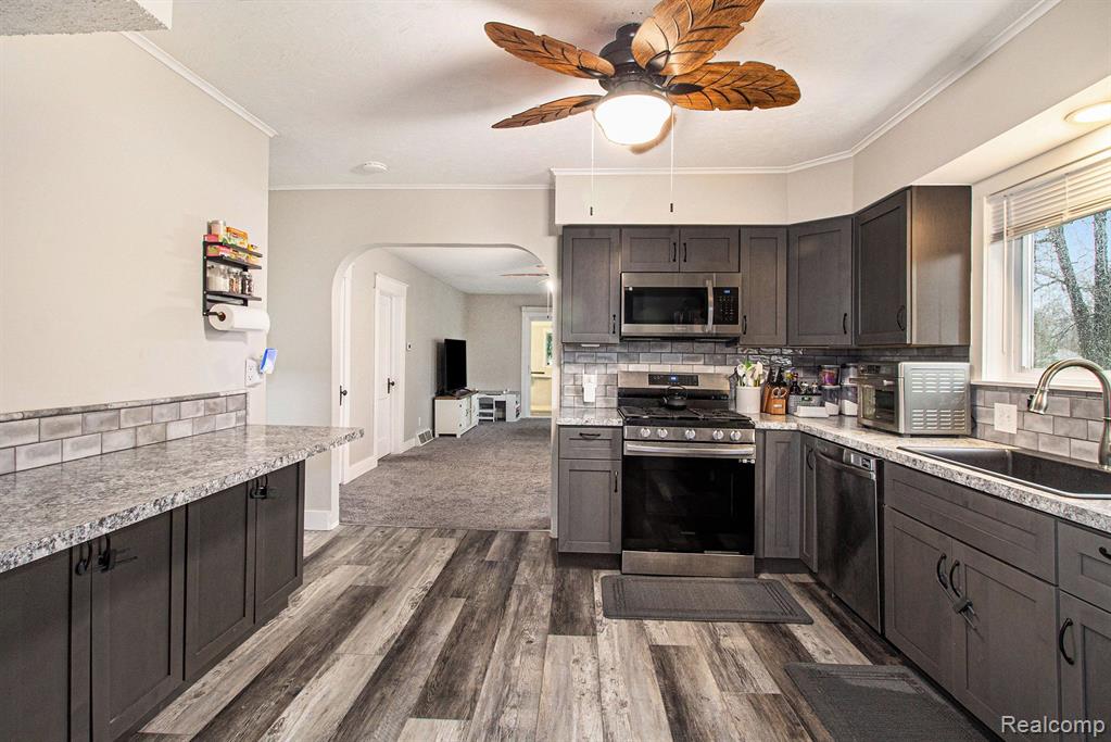 7450 Porter Road Grand Blanc, MI 48439 - Photo 13 of 27