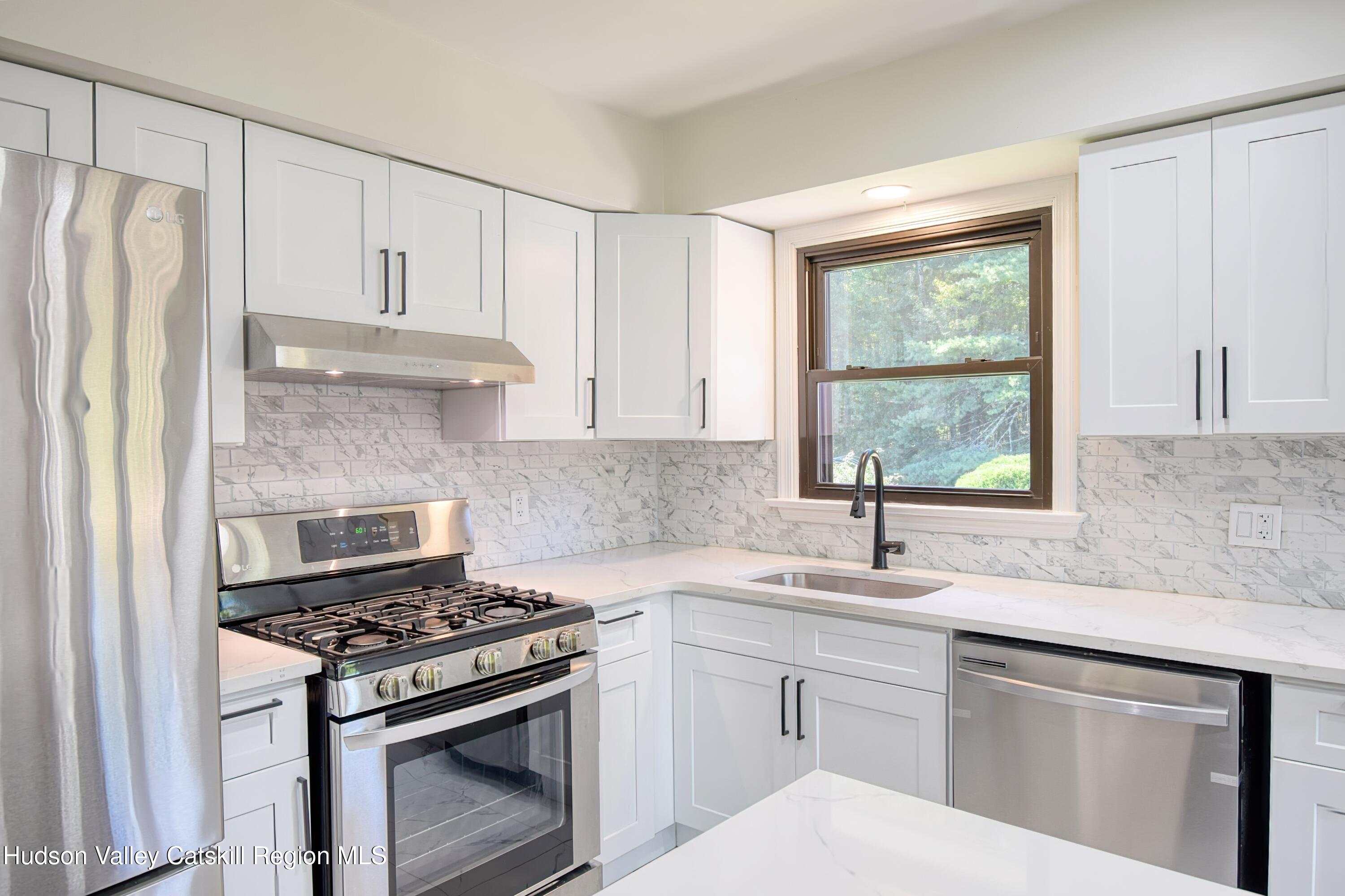 817 Samsonville Road Kerhonkson, NY 12446 - Photo 11 of 27 DSC_0166_HDR