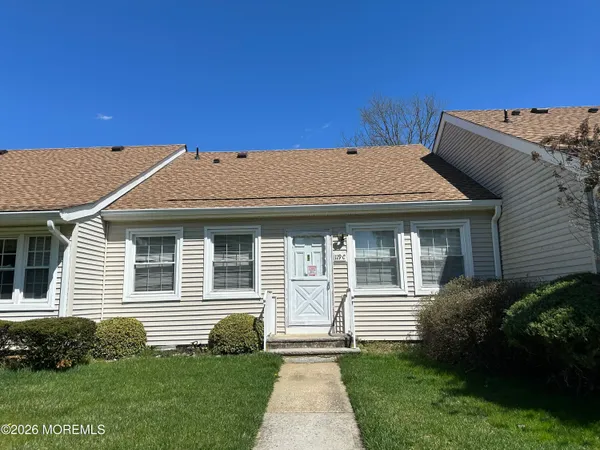 $2,200 | 119 Muhlen Platz, Unit C, Freehold, NJ 07728