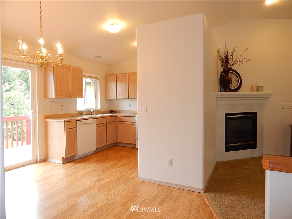 625 57th Street Southwest Everett, WA 98203 - Photo 11 of 25 Gallery Image 11