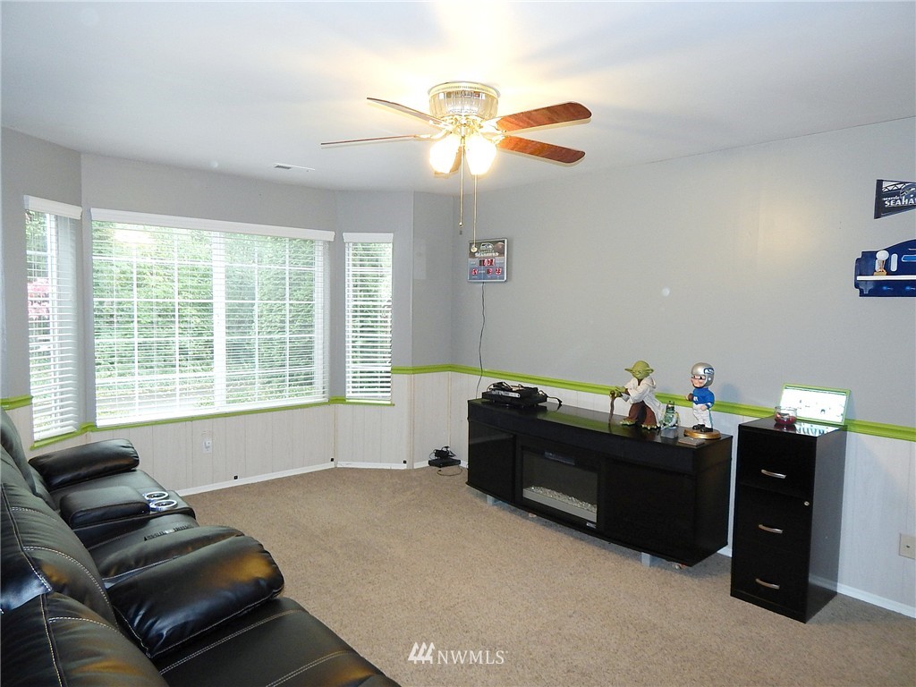 625 57th Street Southwest Everett, WA 98203 - Photo 12 of 25 Gallery Image 12