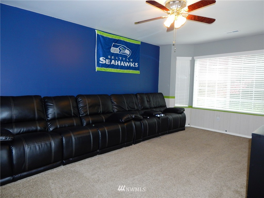 625 57th Street Southwest Everett, WA 98203 - Photo 13 of 25 Gallery Image 13
