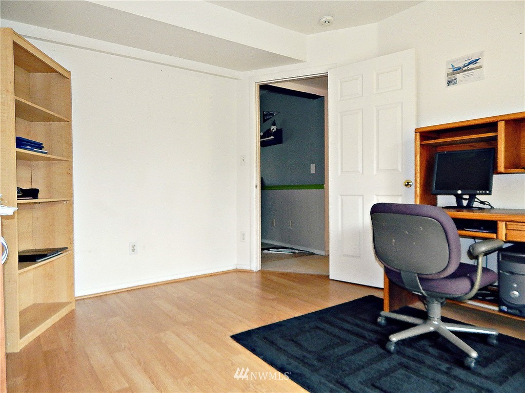 625 57th Street Southwest Everett, WA 98203 - Photo 17 of 25 Gallery Image 17