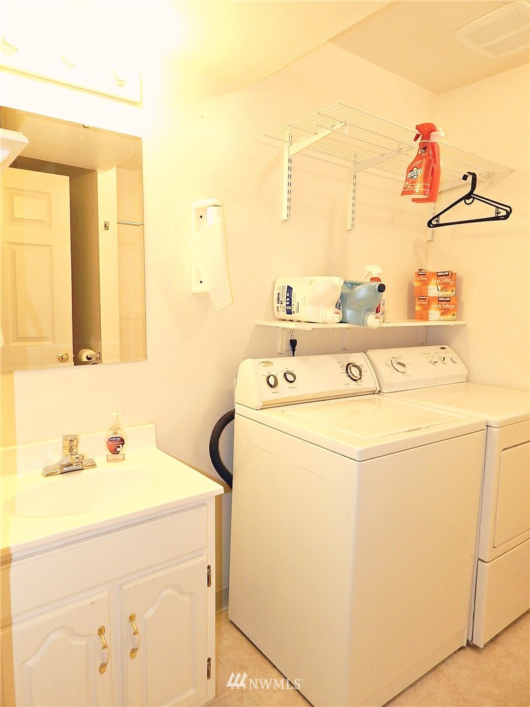 625 57th Street Southwest Everett, WA 98203 - Photo 21 of 25 Gallery Image 21