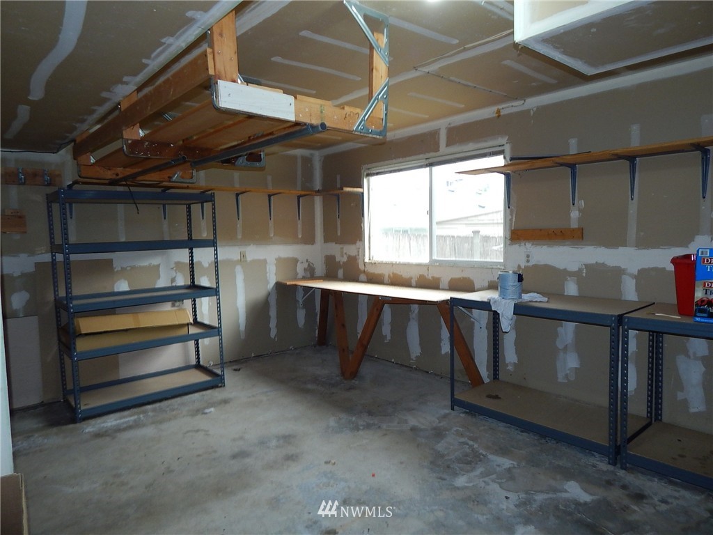 625 57th Street Southwest Everett, WA 98203 - Photo 24 of 25 Gallery Image 24