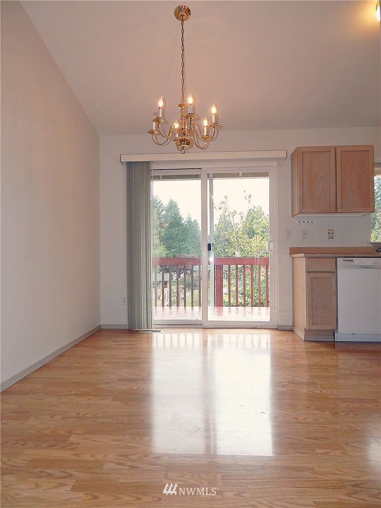 625 57th Street Southwest Everett, WA 98203 - Photo 8 of 25 Gallery Image 8