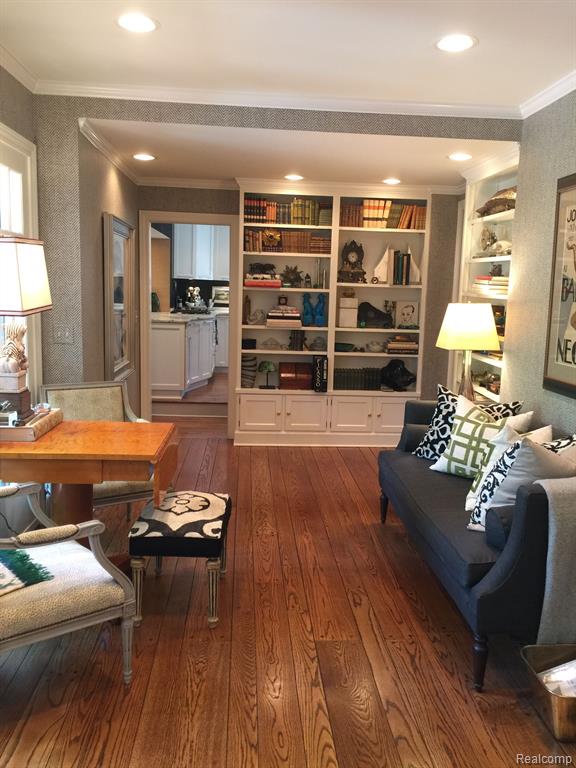 268 Lewiston Road Grosse Pointe Farms, MI 48236 - Photo 15 of 17