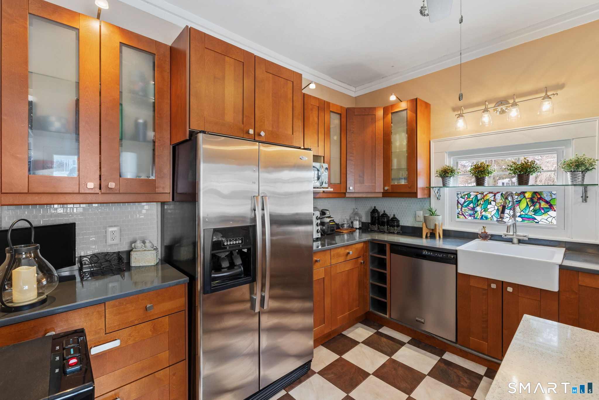 237 North Street Watertown, CT 06795 - Photo 12 of 41