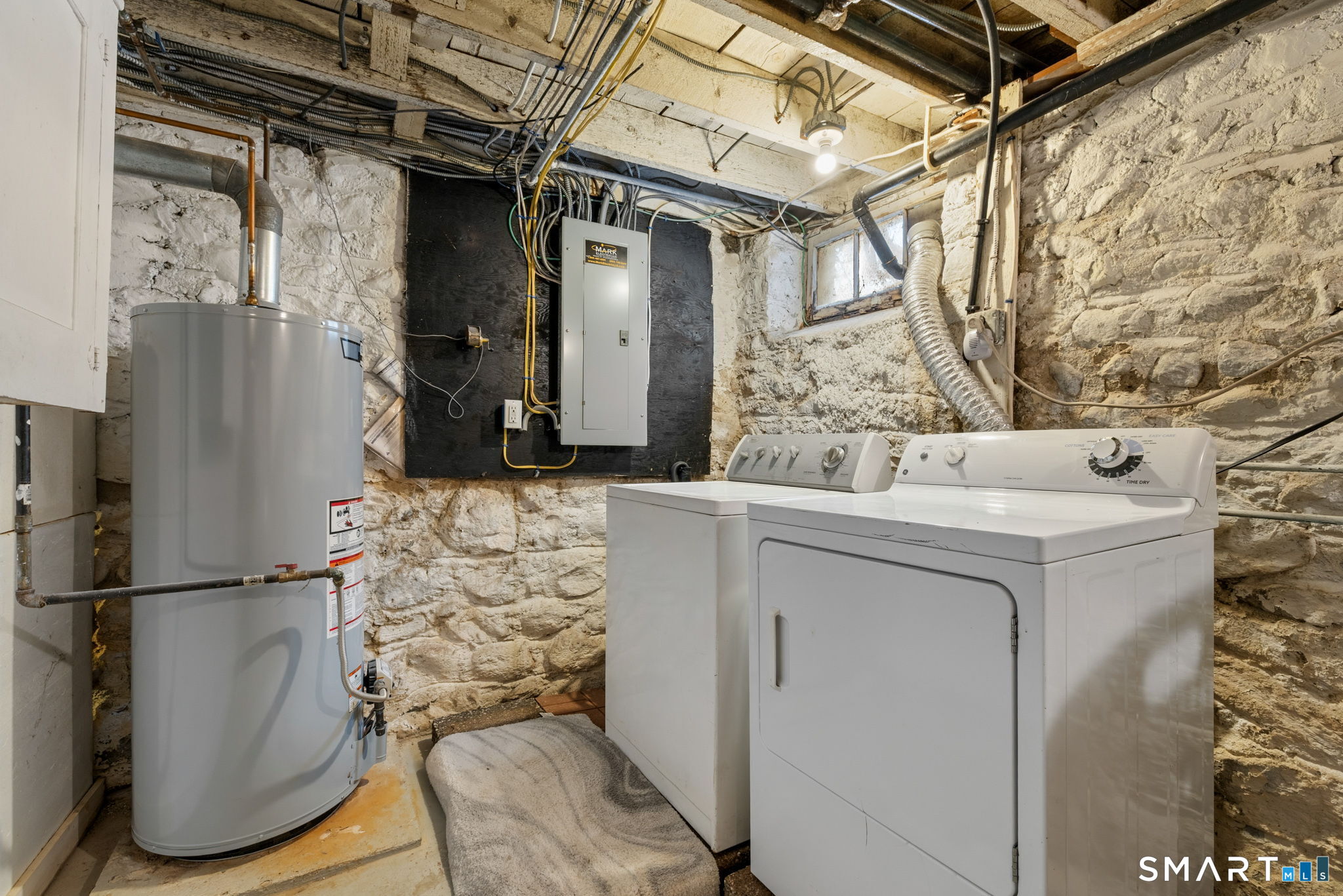 237 North Street Watertown, CT 06795 - Photo 36 of 41