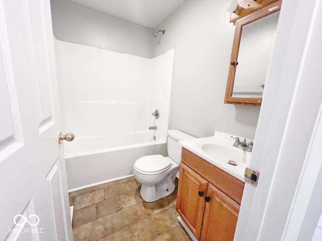 1438 North Rochester Avenue Indianapolis, IN 46222 - Photo 9 of 13