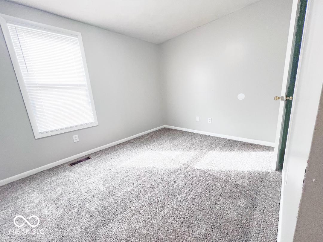 1438 North Rochester Avenue Indianapolis, IN 46222 - Photo 10 of 13