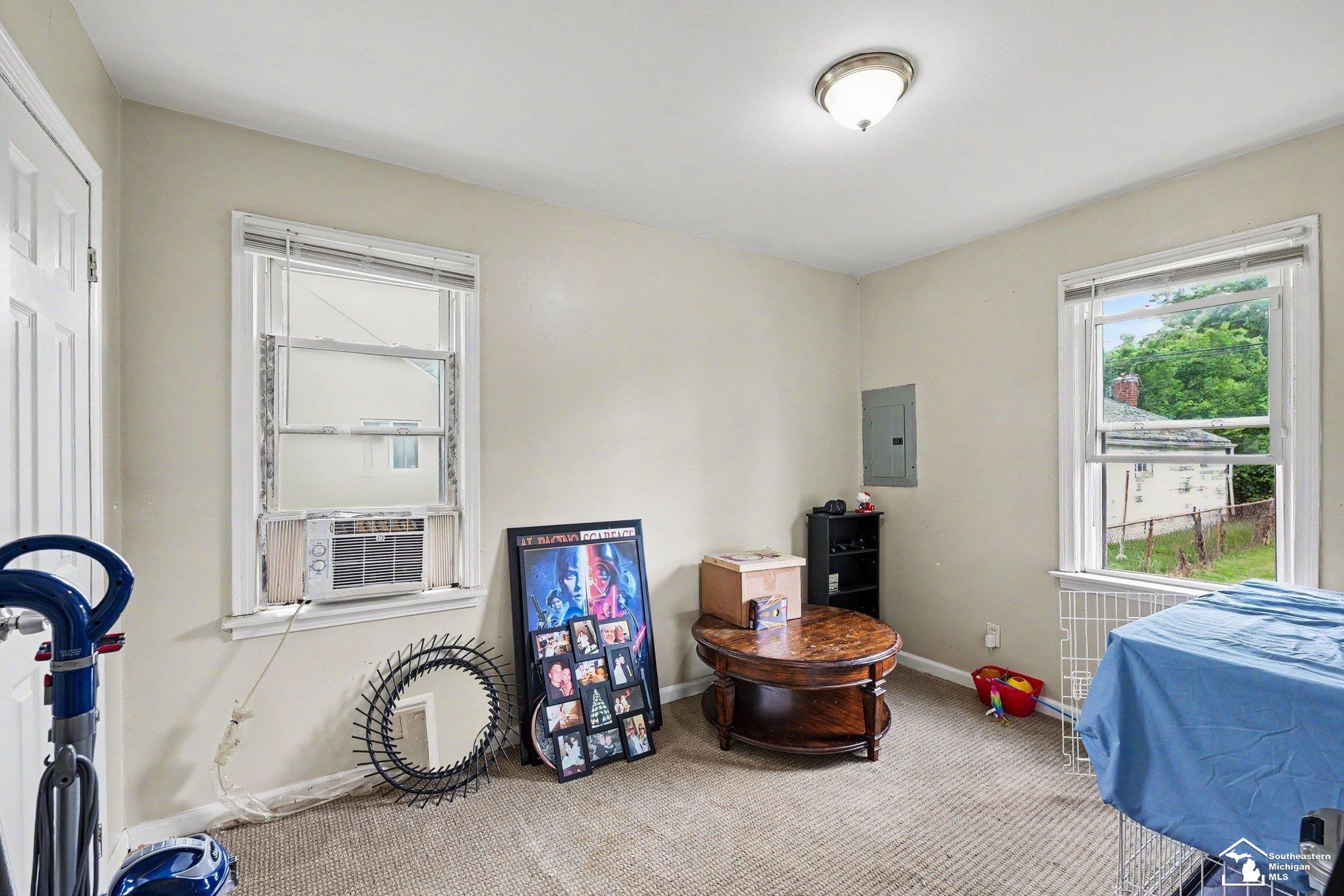 8436 Prospect Avenue Warren, MI 48089 - Photo 11 of 15