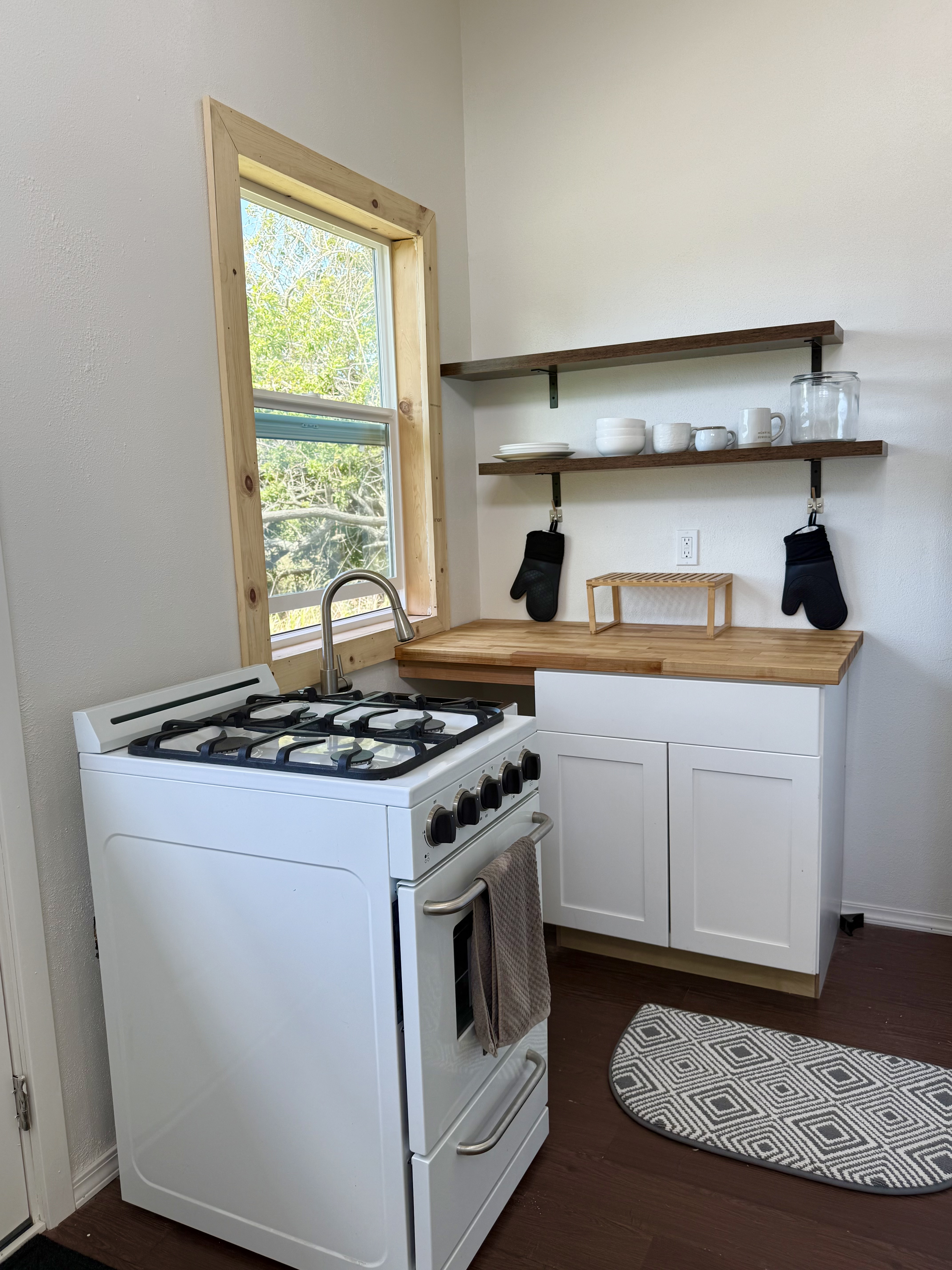 94 Pele Street Naalehu, HI 96772 - Photo 7 of 20