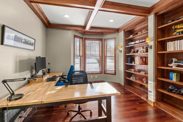 $1,295,000 | 10064 Adam Avenue, Inver Grove Heights, MN 55077