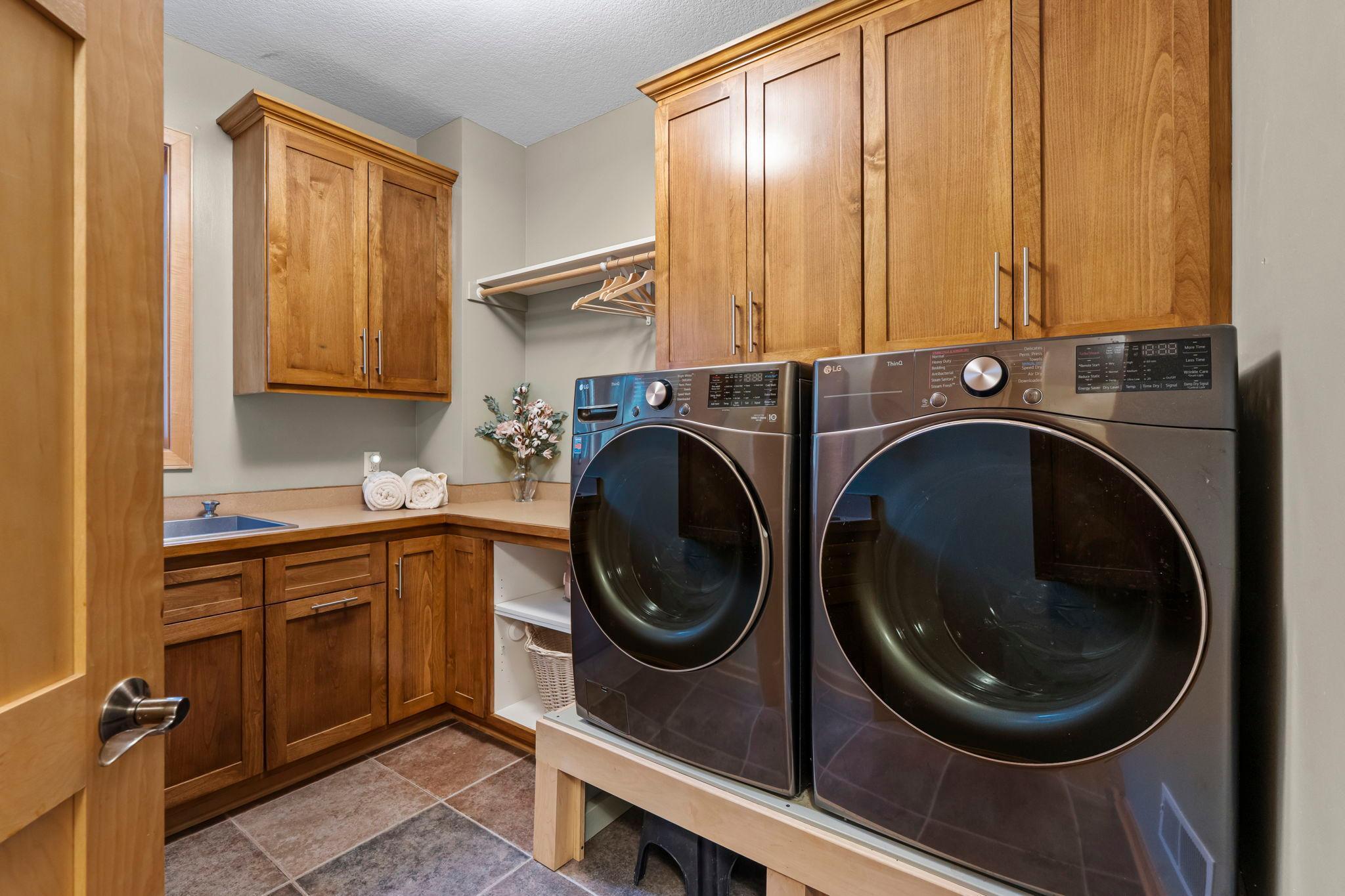 10064 Adam Avenue Inver Grove Heights, MN 55077 - Photo 20 of 38