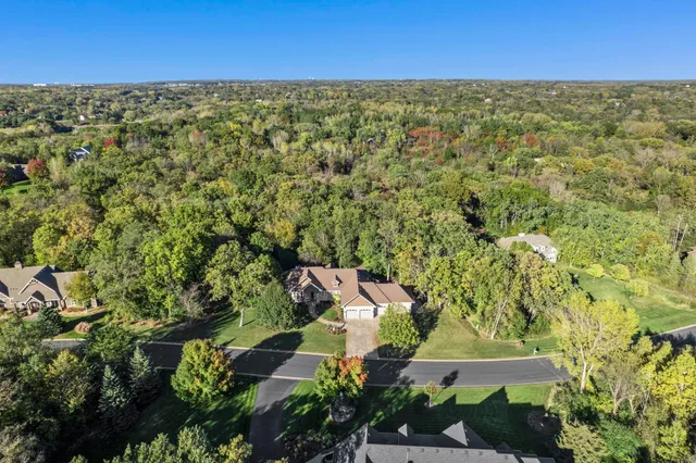 $1,295,000 | 10064 Adam Avenue, Inver Grove Heights, MN 55077