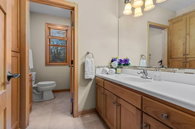 $1,295,000 | 10064 Adam Avenue, Inver Grove Heights, MN 55077