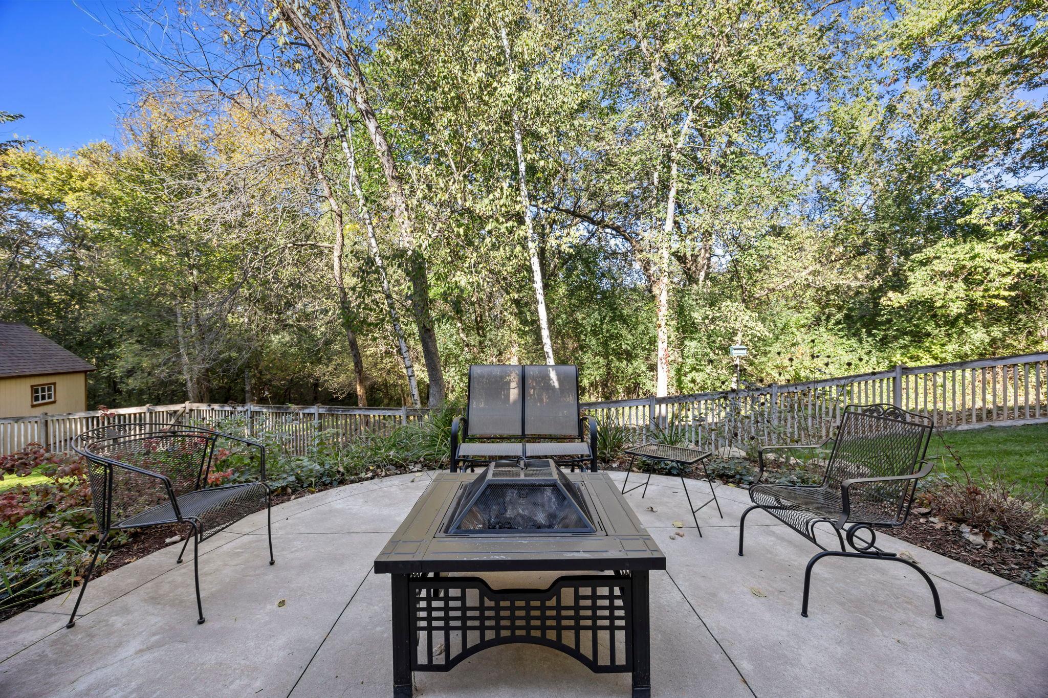 10064 Adam Avenue Inver Grove Heights, MN 55077 - Photo 33 of 38