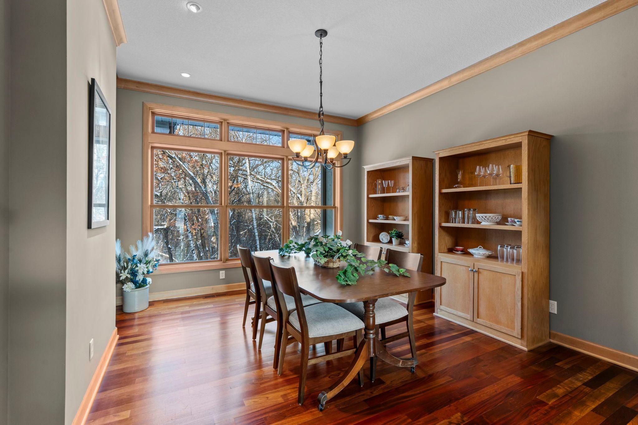 10064 Adam Avenue Inver Grove Heights, MN 55077 - Photo 9 of 38