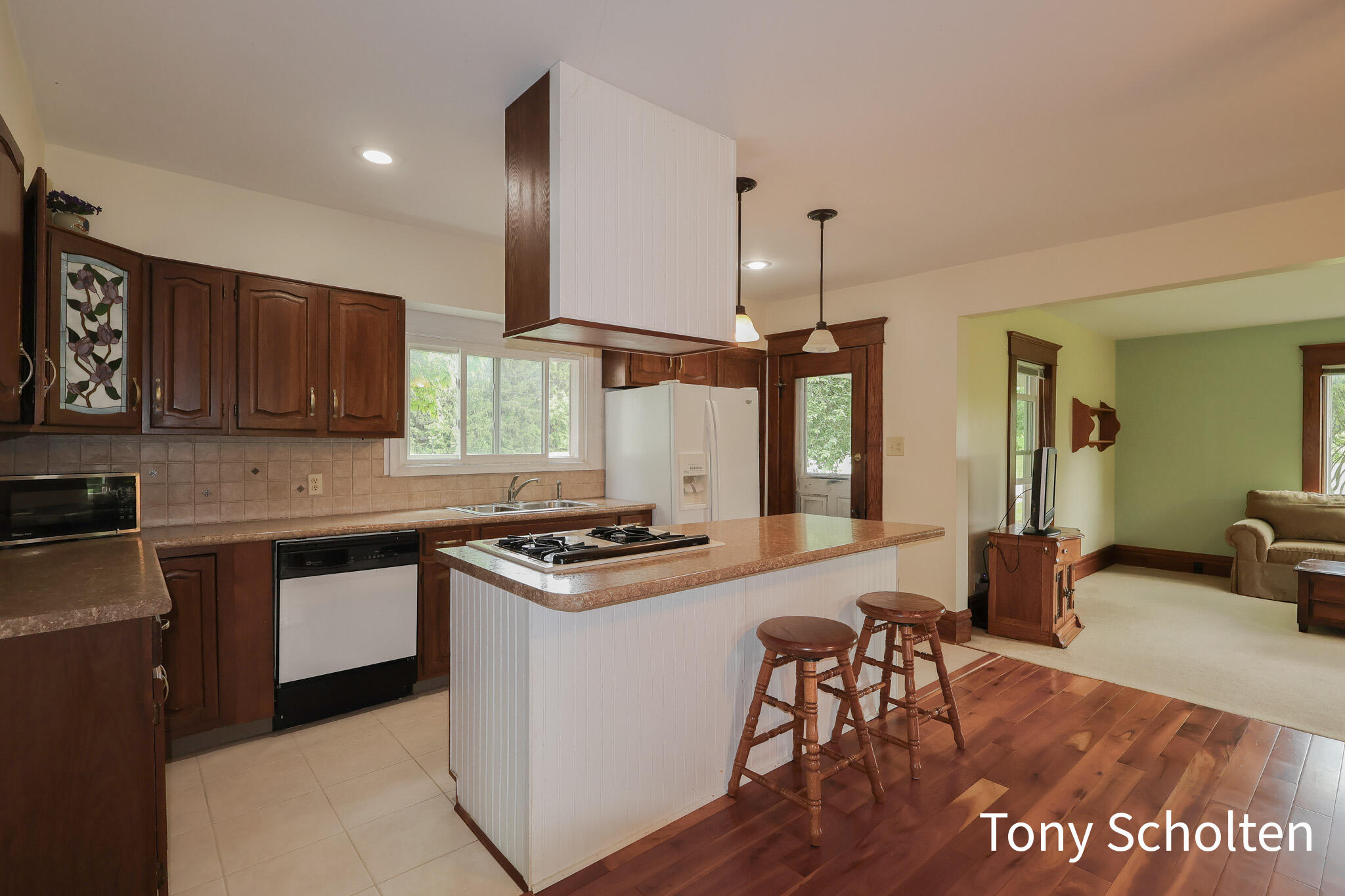 1991 Riley Street Hudsonville, MI 49426 - Photo 5 of 55 IMG_5389