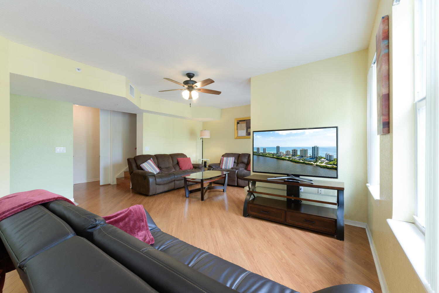 6318 West Sample Road, Unit 6318 Coral Springs, FL 33067 - Photo 4 of 39 Main living