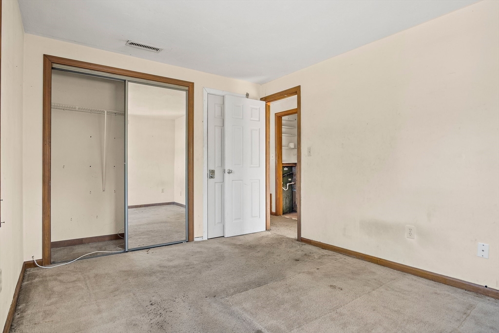 30 Angle Street, Unit 1 Lowell, MA 01851 - Photo 13 of 20