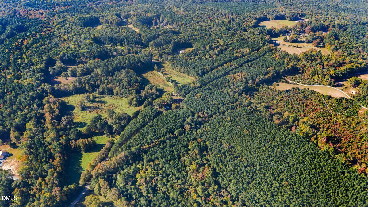 268 Poole Road East New Hill, NC 27562 - Photo 7 of 21 photo_offline_008