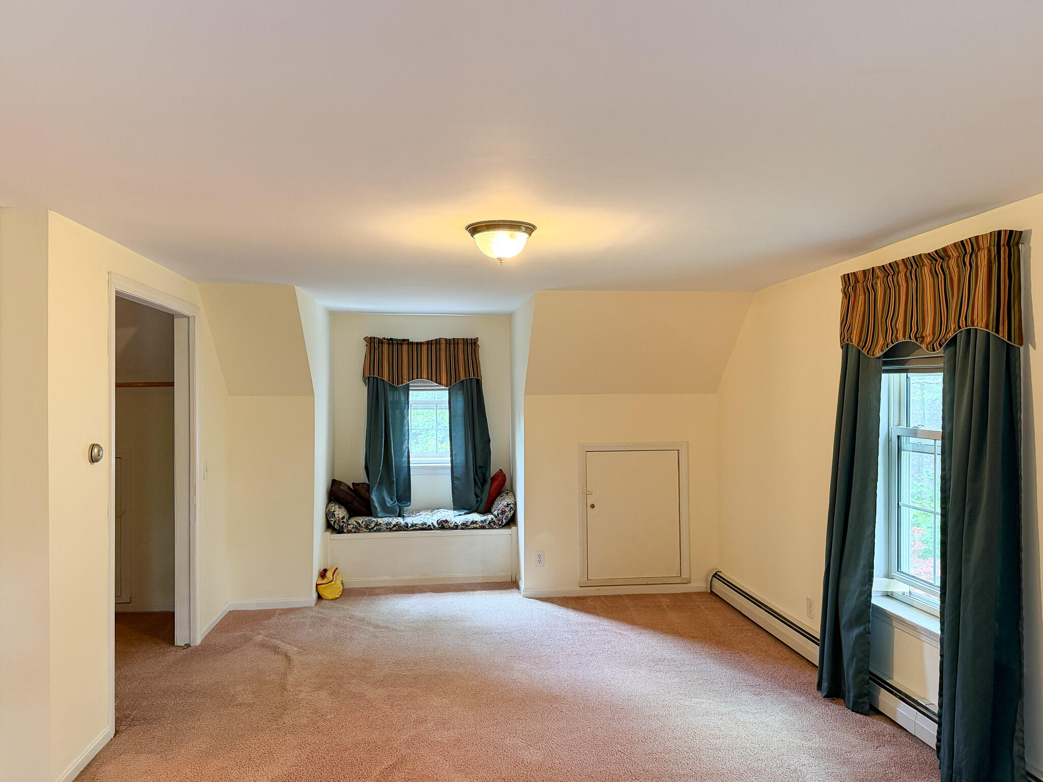 520 Newbury Neck Road Surry, ME 04684 - Photo 15 of 27 15