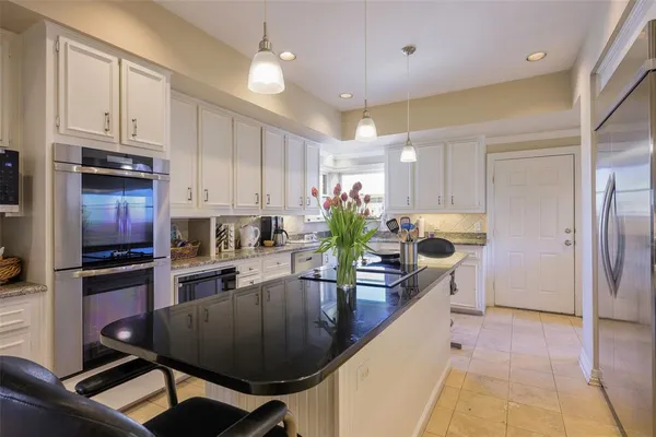 $1,390,000 | 5333 Corinthian Bay Drive, Plano, TX 75093