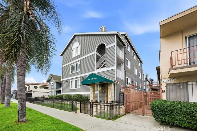 $465,000 | 637 Atlantic Avenue, Unit 3, Long Beach, CA 90802