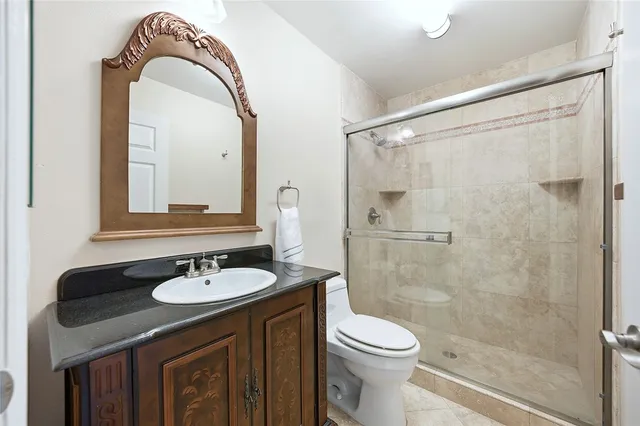 $465,000 | 637 Atlantic Avenue, Unit 3, Long Beach, CA 90802