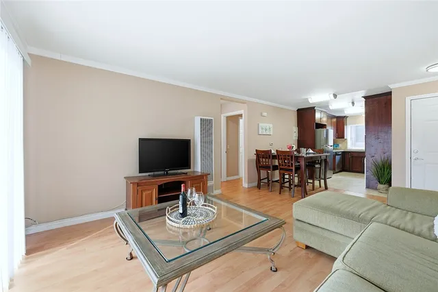 $465,000 | 637 Atlantic Avenue, Unit 3, Long Beach, CA 90802