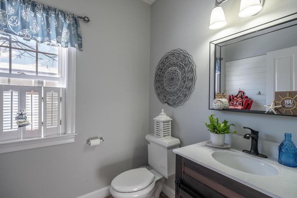 176 Carter Field Road North Andover, MA 01845 - Photo 19 of 41 Gallery Image 19