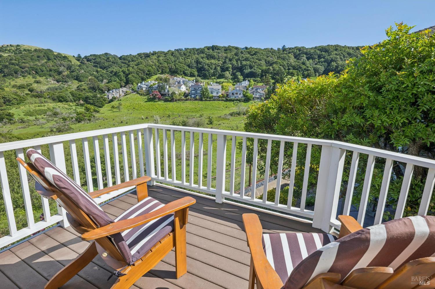 4 Meadow Ridge Drive Corte Madera, CA 94925 - Photo 17 of 52