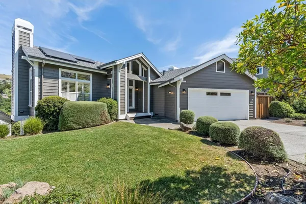 $2,450,000 | 4 Meadow Ridge Drive, Corte Madera, CA 94925
