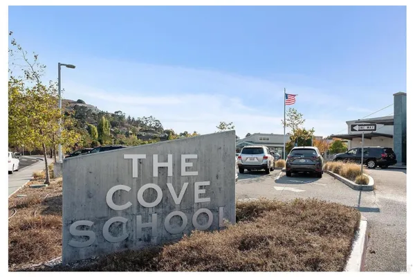 $2,450,000 | 4 Meadow Ridge Drive, Corte Madera, CA 94925