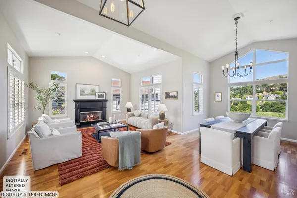 $2,450,000 | 4 Meadow Ridge Drive, Corte Madera, CA 94925
