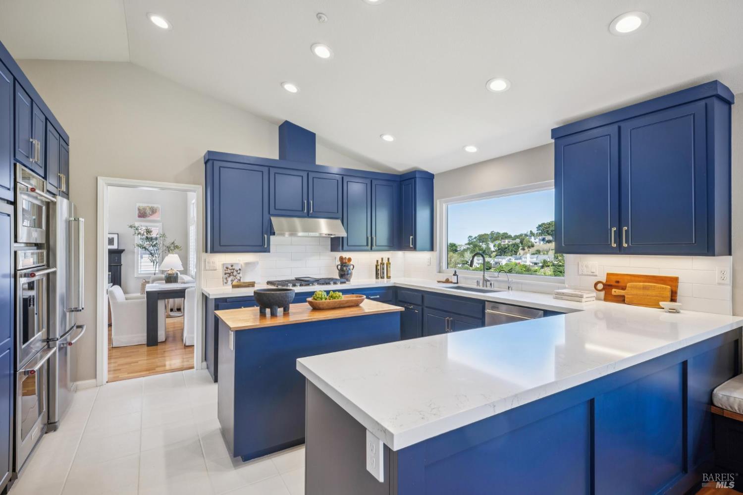 4 Meadow Ridge Drive Corte Madera, CA 94925 - Photo 10 of 52