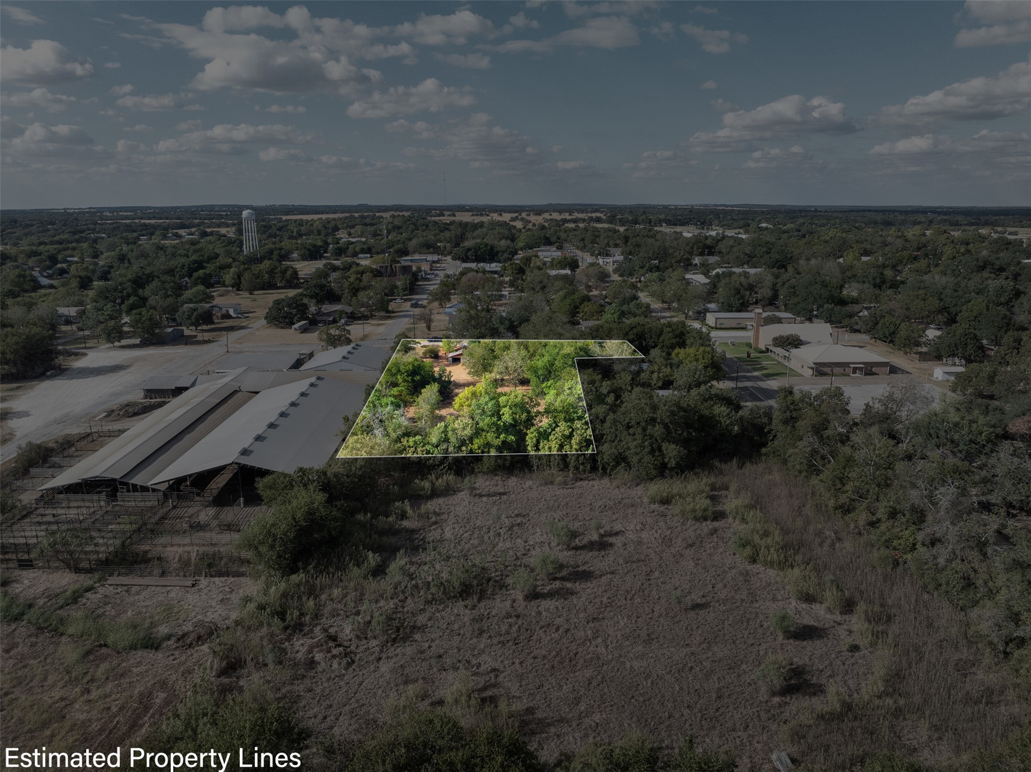 517 First Street Lexington, TX 78947 - Photo 33 of 37 an aerial view of a yard