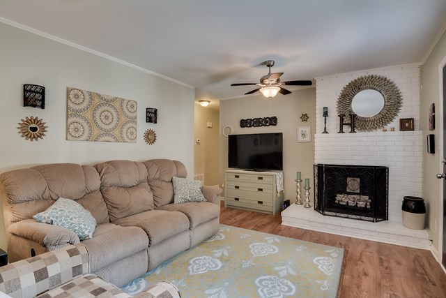 437 Parliament Road Augusta, GA 30907 - Photo 15 of 35 Family Room