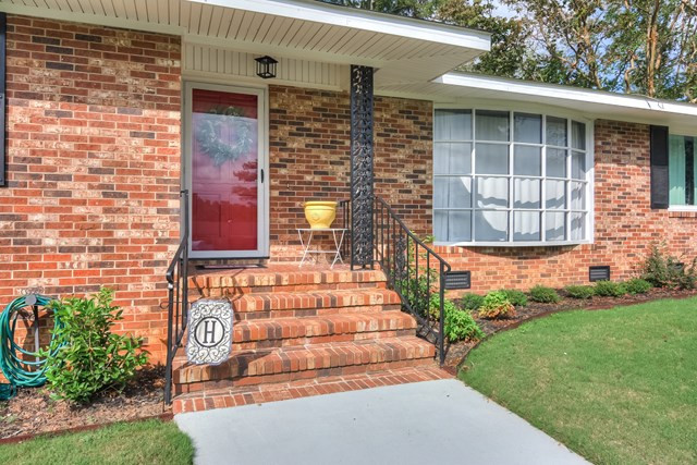 437 Parliament Road Augusta, GA 30907 - Photo 3 of 35 Front Porch