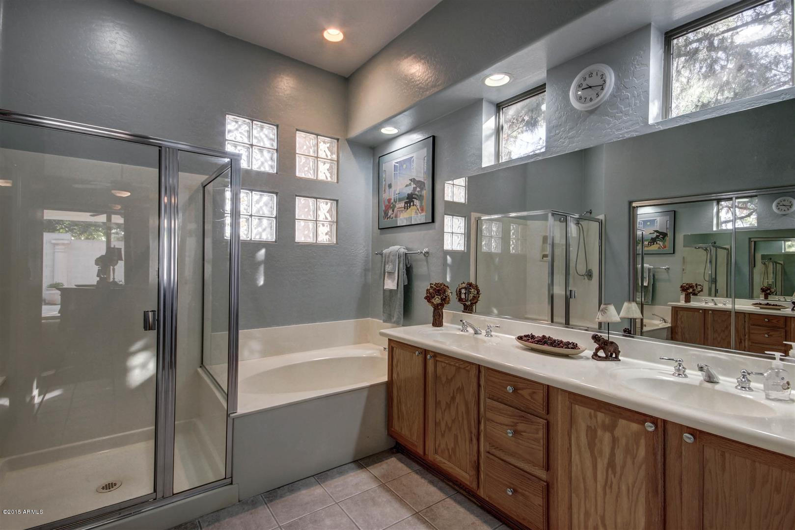 3931 East Carson Road Phoenix, AZ 85042 - Photo 25 of 36 Carson (31)