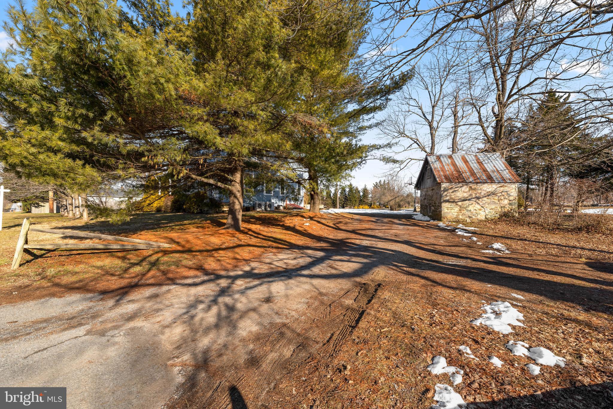 15214 Frederick Road Woodbine, MD 21797 - Photo 46 of 48 Spring House