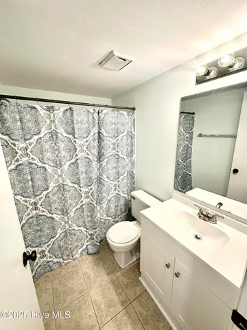 $1,450 | 4451 Holly Tree Road, Wilmington, NC 28412