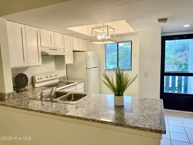 $1,450 | 4451 Holly Tree Road, Wilmington, NC 28412